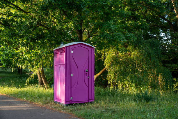 Best Portable bathroom rental  in Graysville, TN